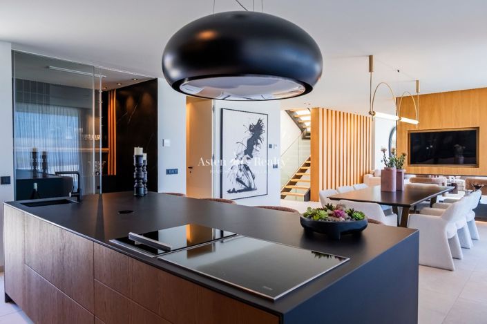 Image No.5-4 Bed Villa for sale