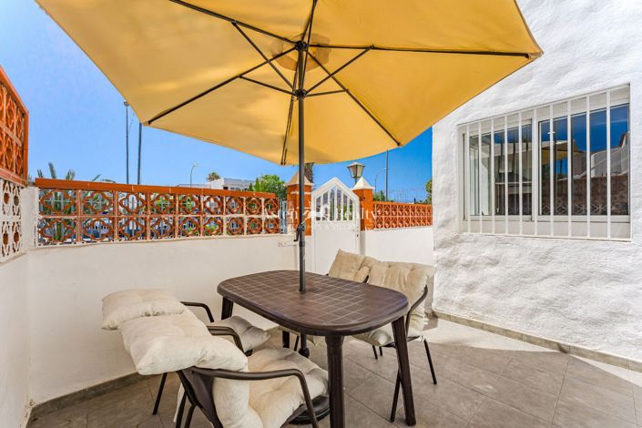 Image No.3-4 Bed House for sale