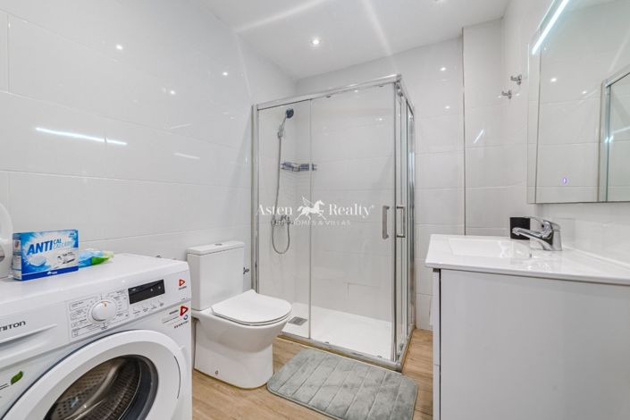 Image No.11-1 Bed Apartment for sale