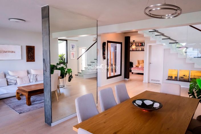 Image No.14-5 Bed Villa for sale