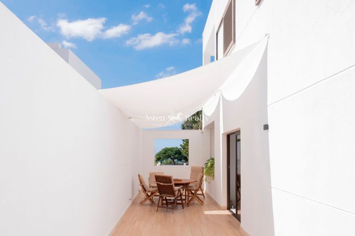 Image No.18-5 Bed Villa for sale