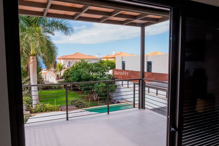 Image No.24-5 Bed Villa for sale