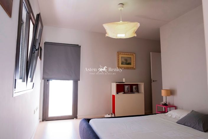 Image No.27-5 Bed Villa for sale