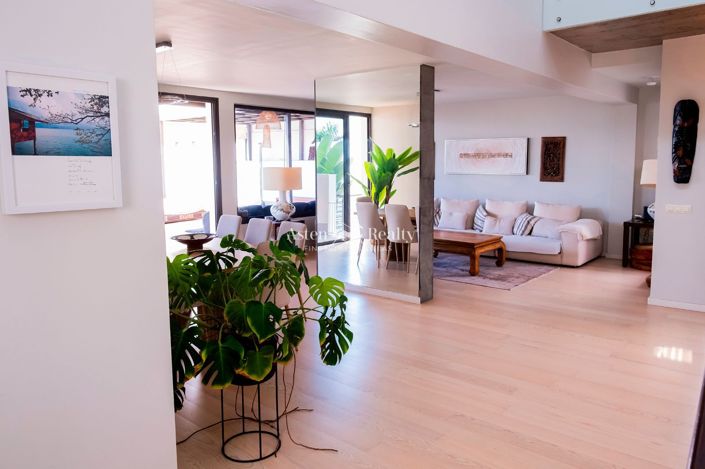 Image No.9-5 Bed Villa for sale