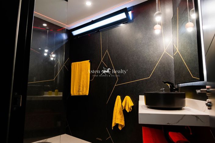 Image No.14-4 Bed Villa for sale