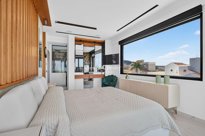 Image No.17-4 Bed Villa for sale
