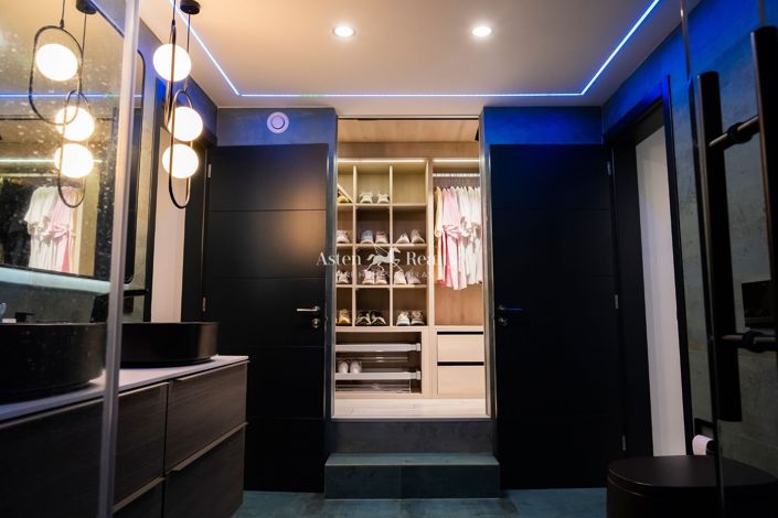 Image No.19-4 Bed Villa for sale