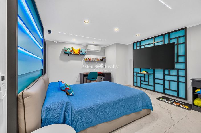 Image No.32-4 Bed Villa for sale