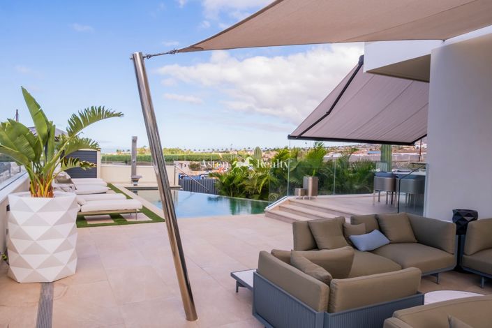 Image No.41-4 Bed Villa for sale