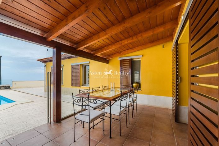 Image No.14-4 Bed Villa for sale