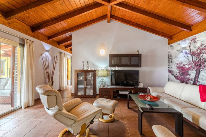 Image No.17-4 Bed Villa for sale