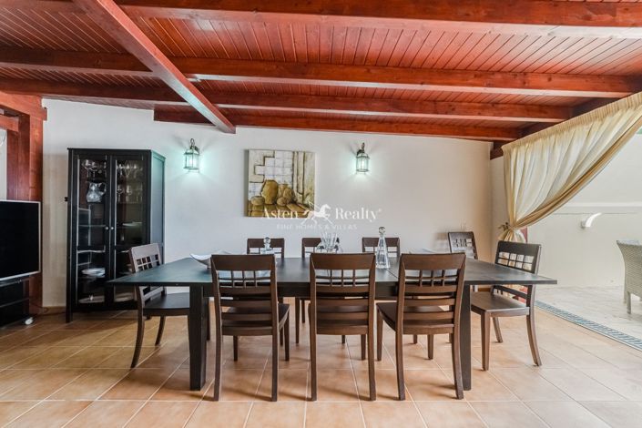 Image No.18-4 Bed Villa for sale