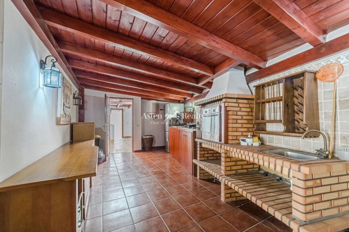Image No.23-4 Bed Villa for sale