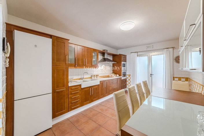 Image No.25-4 Bed Villa for sale