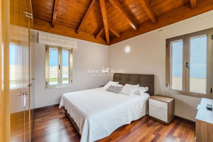 Image No.36-4 Bed Villa for sale