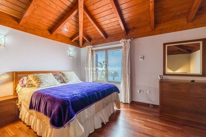 Image No.45-4 Bed Villa for sale