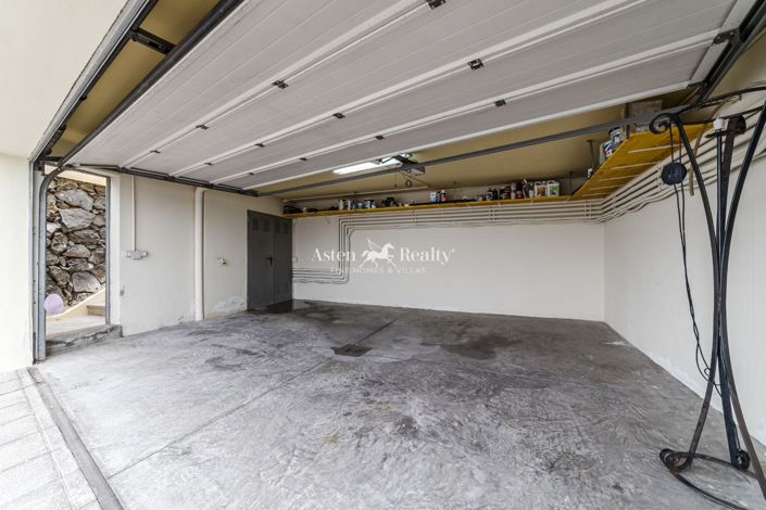 Image No.58-4 Bed Villa for sale