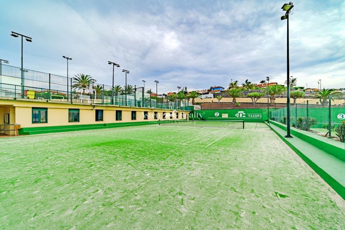 Image No.72-4 Bed Villa for sale