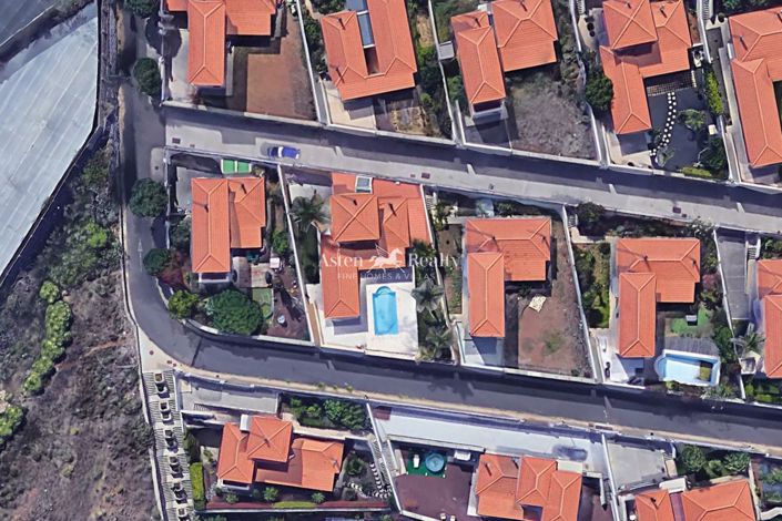 Image No.81-4 Bed Villa for sale