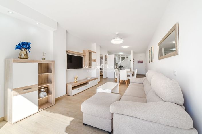 Image No.4-2 Bed Flat for sale