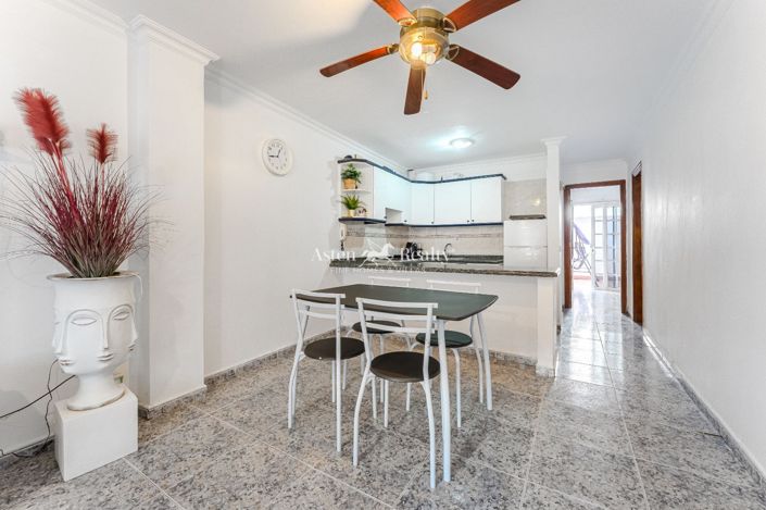 Image No.4-Appartement de 2 chambres à vendre à Tamaimo