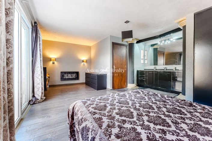 Image No.11-2 Bed House for sale