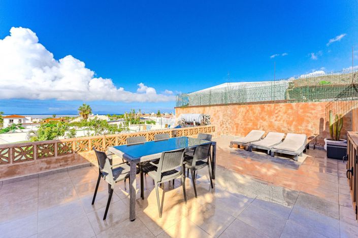 Image No.13-2 Bed House for sale