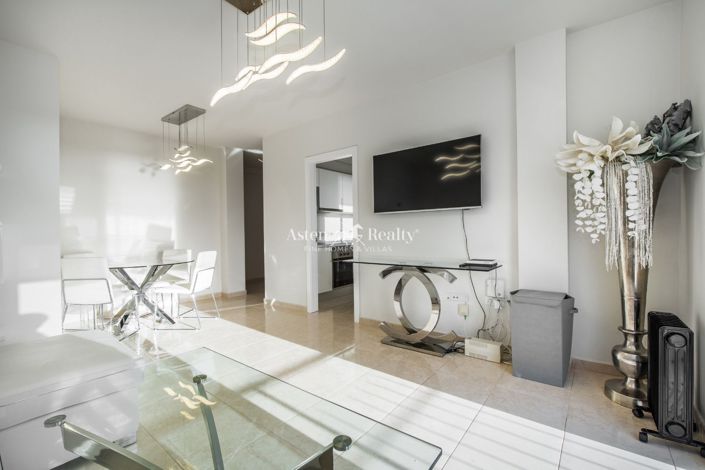 Image No.21-3 Bed Flat for sale