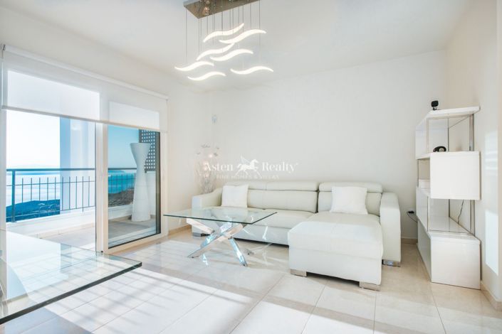 Image No.23-3 Bed Flat for sale