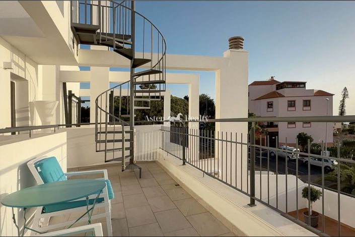 Image No.6-3 Bed Flat for sale