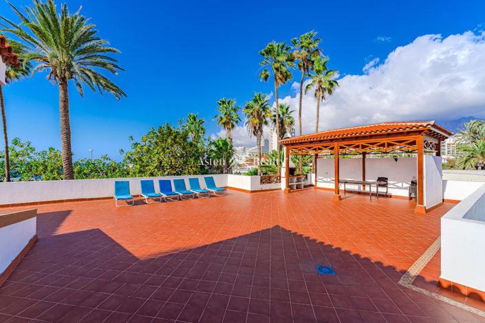 Image No.35-6 Bed Villa for sale