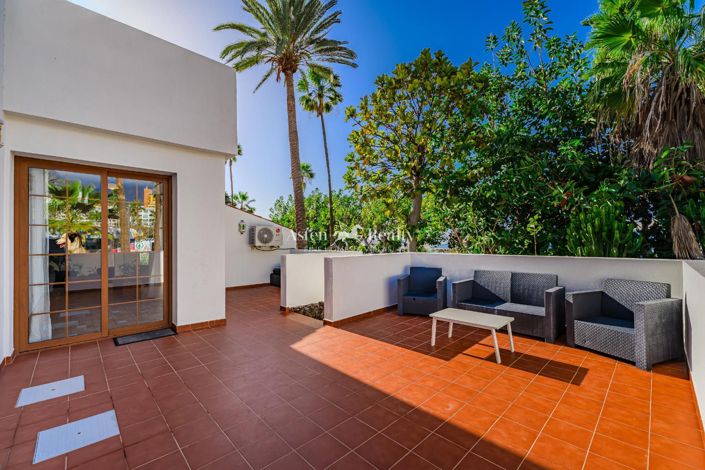 Image No.37-6 Bed Villa for sale