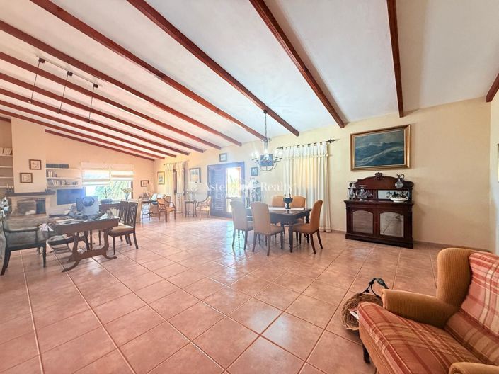 Image No.11-2 Bed Villa for sale