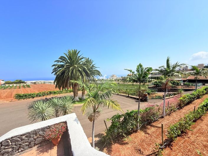 Image No.3-2 Bed Villa for sale