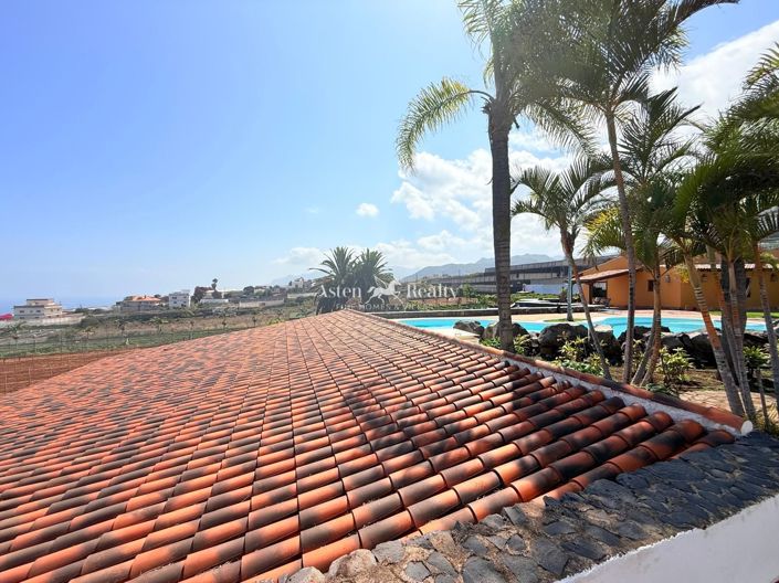 Image No.8-2 Bed Villa for sale