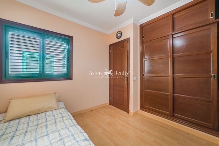 Image No.21-3 Bed Penthouse for sale