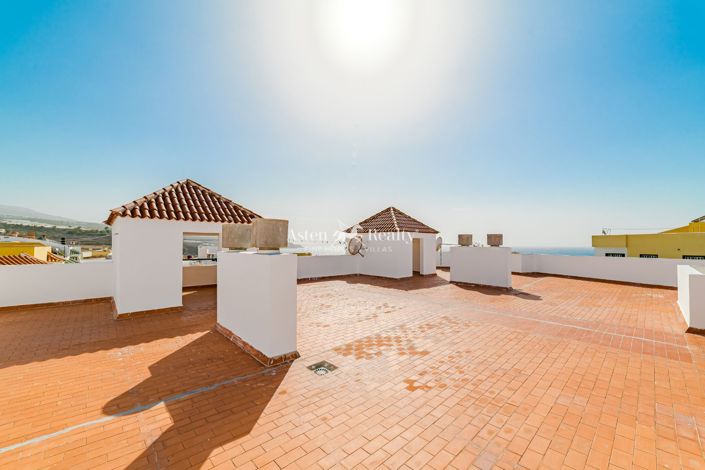 Image No.24-3 Bed Penthouse for sale