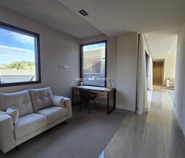 Image No.7-3 Bed Penthouse for sale