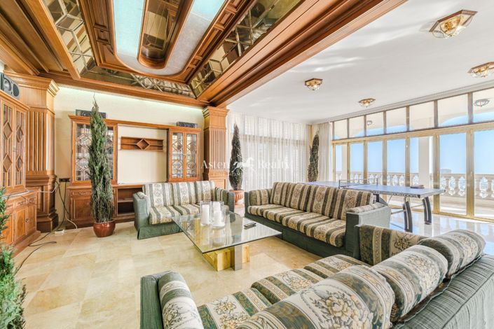 Image No.21-8 Bed Villa for sale