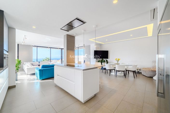 Image No.20-5 Bed Villa for sale