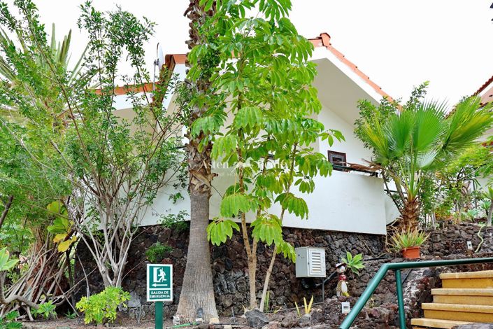 Image No.24-27 Bed Property for sale