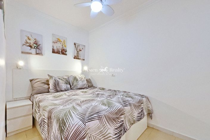 Image No.10-1 Bed Flat for sale