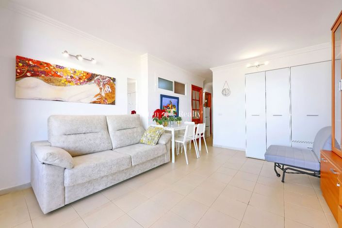 Image No.8-1 Bed Flat for sale