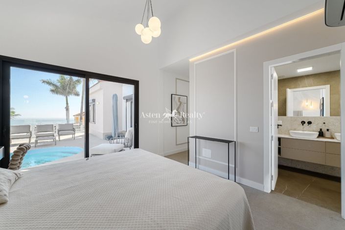 Image No.13-4 Bed Villa for sale