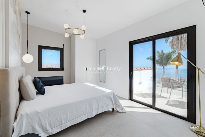 Image No.14-4 Bed Villa for sale