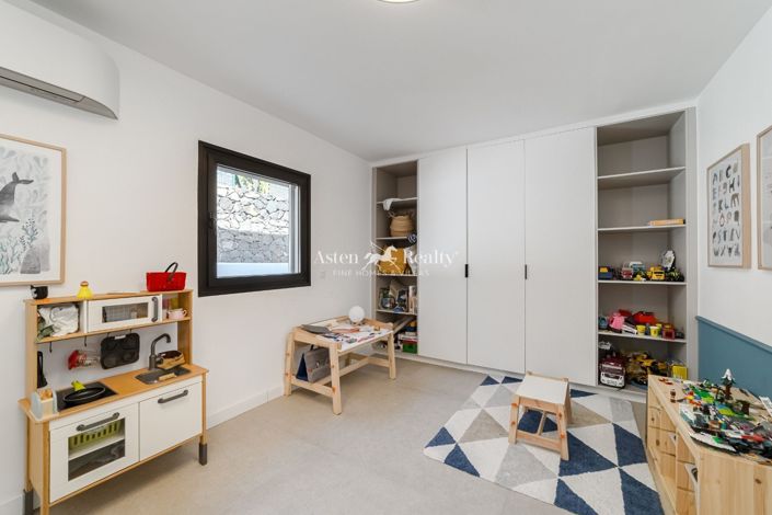 Image No.16-4 Bed Villa for sale