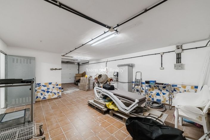 Image No.39-4 Bed Villa for sale