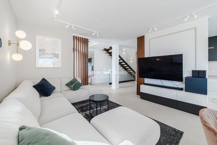 Image No.4-4 Bed Villa for sale