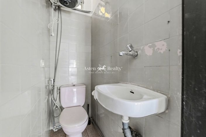 Image No.15-Property for sale