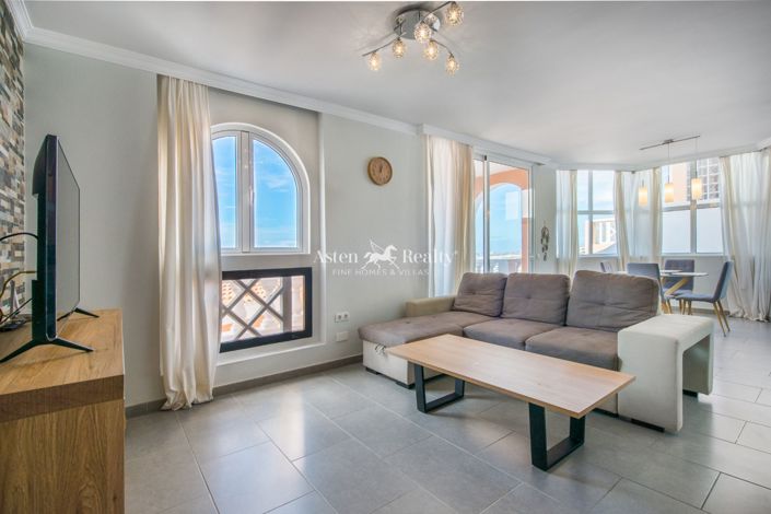 Image No.1-2 Bed House for sale